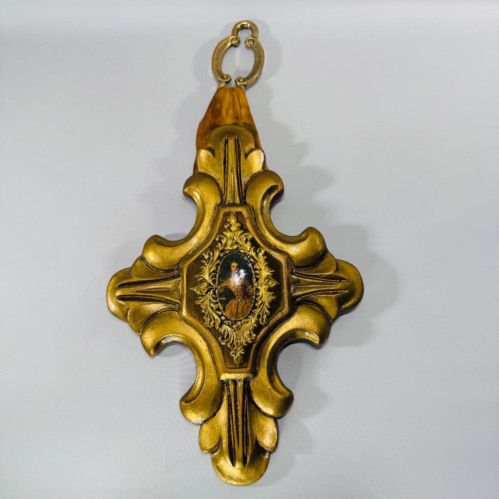 Vintage Jaru of California gold gilt ornate cross-shaped wall plaque with oval portrait cameo and velvet hanger
