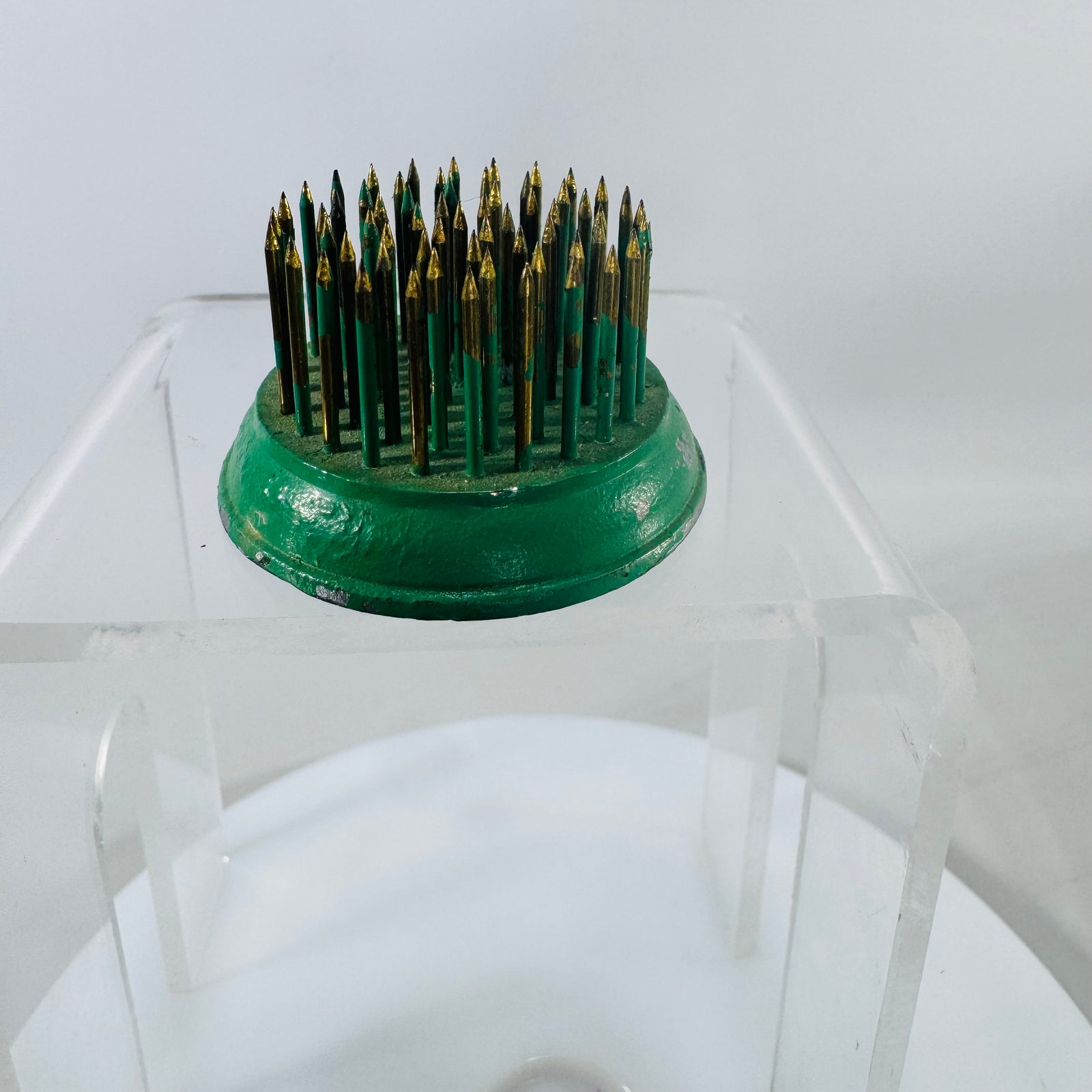 Vintage Pin Flower Frog (Kenzan) No. 1 – Green Metal Stem Holder