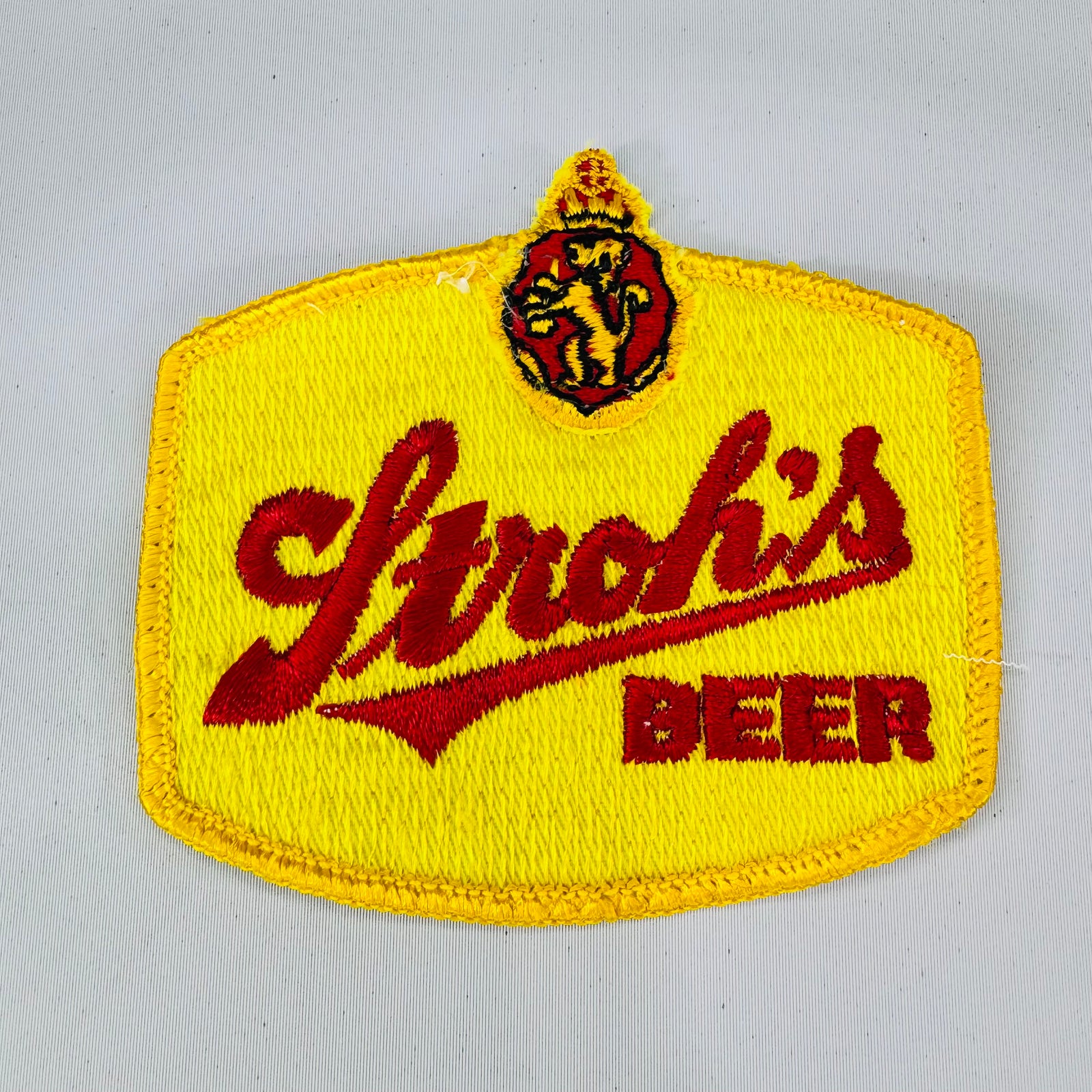 Vintage Stroh's Beer Embroidered Uniform Patch Yellow Red Brewery Advertising 4 x 3 Inch