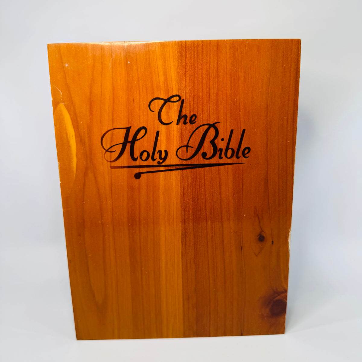 Vintage Memorial Holy Bible in Wooden Presentation Box 1958— Self-Pronouncing KJV (Copyright 1958) — Memorial Bibles Int’l | Zippered White Bible, Sympathy Ephemera, Christian Devotional