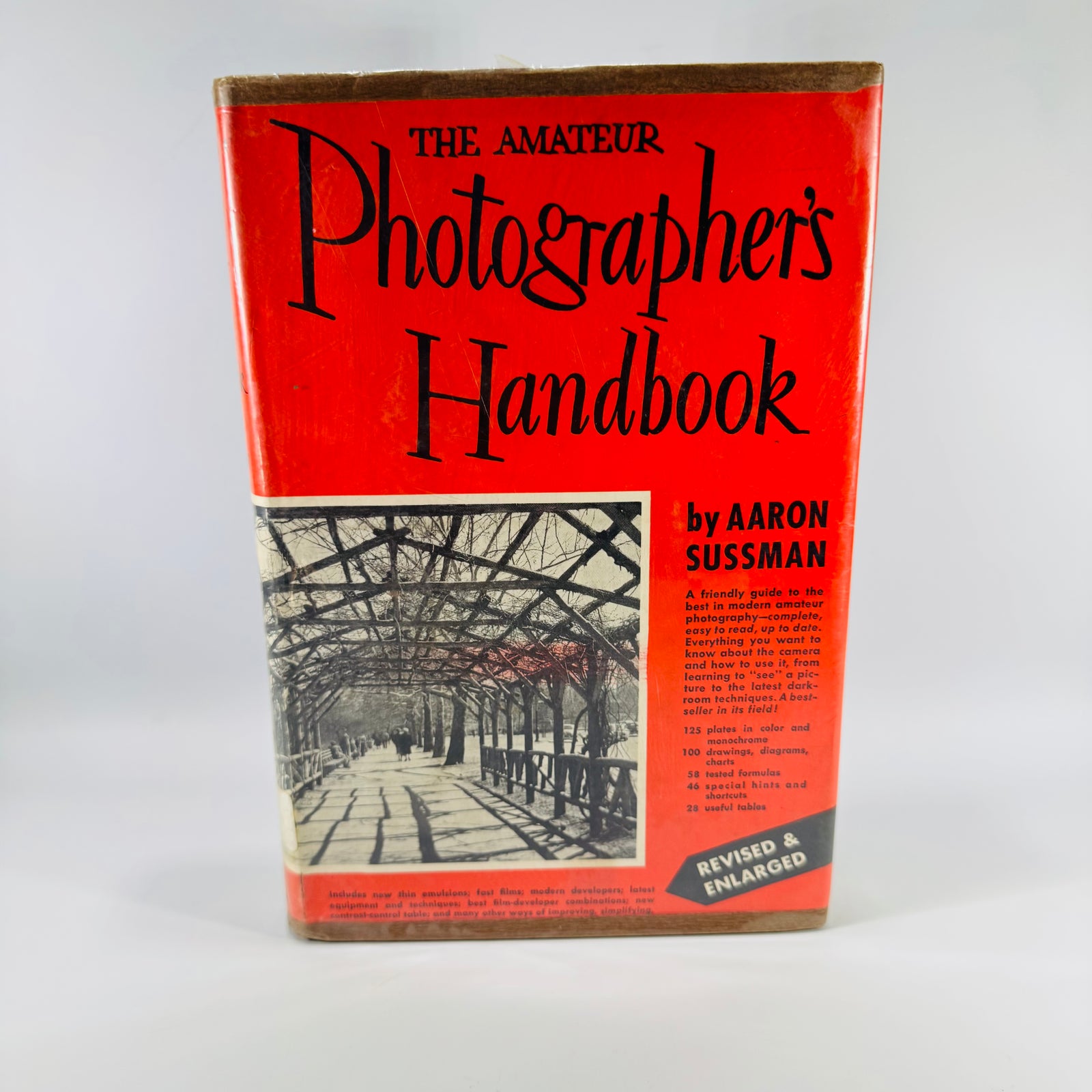 Vintage Photography Reference  The Amateur Photographer’s Handbook (1966)  Aaron Sussman | Revised & Enlarged, Photography Reference