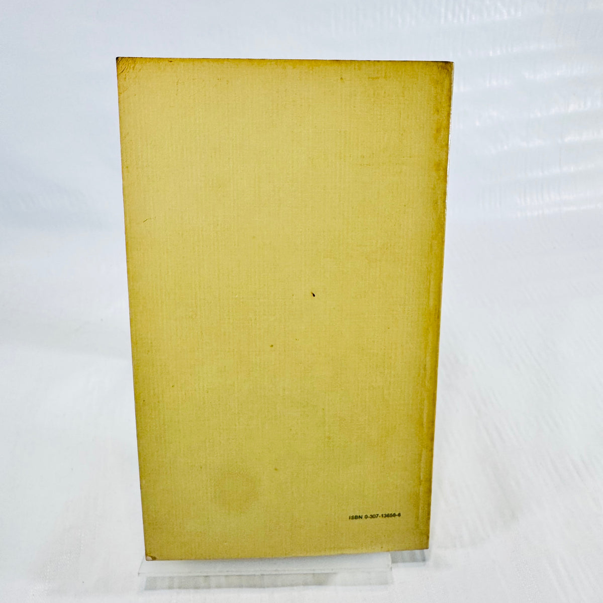 Back cover of Birds of North America Golden Field Guide paperback