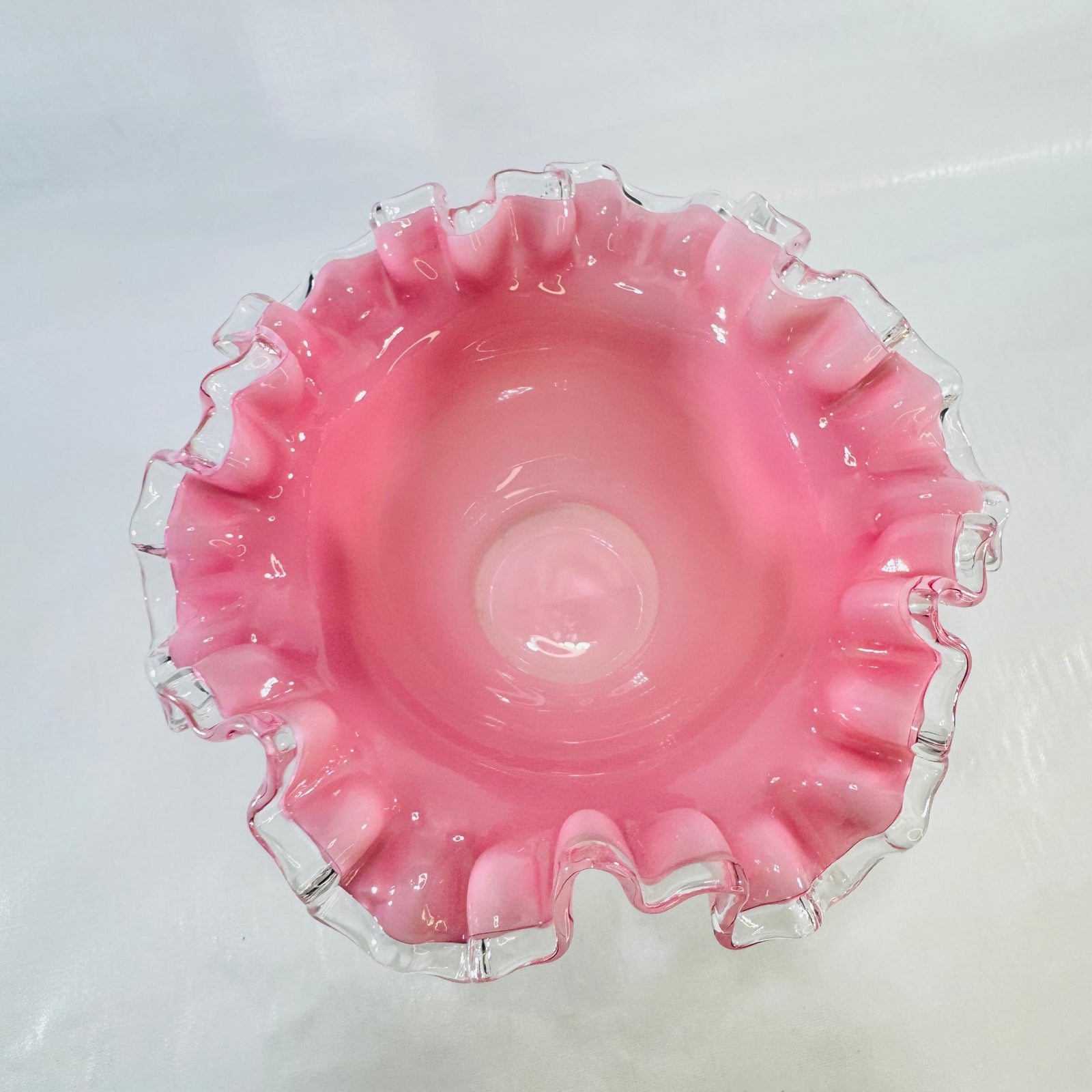 Fenton Peach Crest ruffled pink and white glass bowl, photo 2 of 5