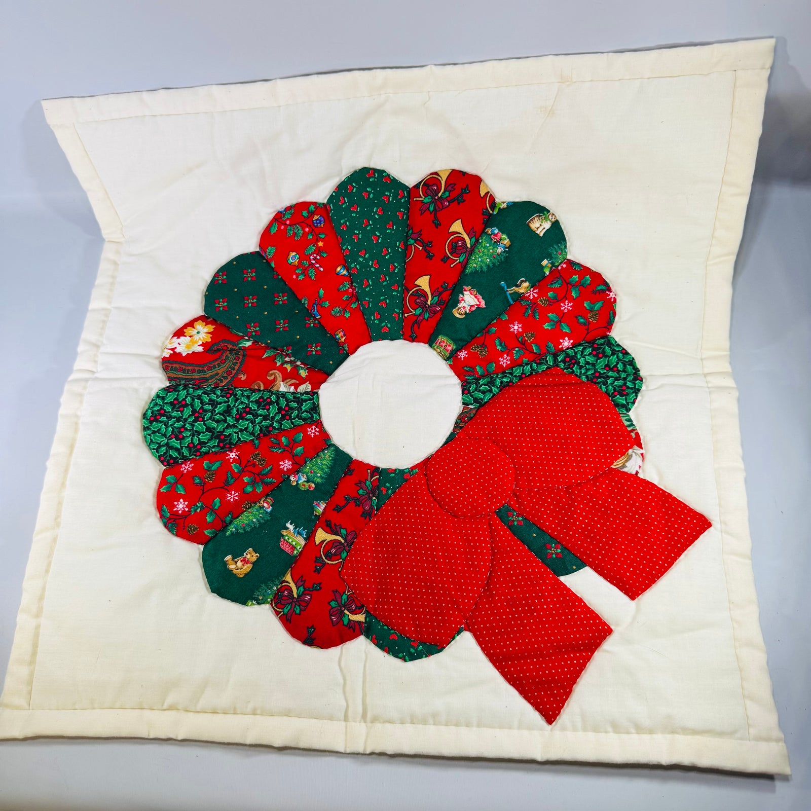Vintage Christmas Wreath Fabric Red & Green Appliqué, Wall Hanging