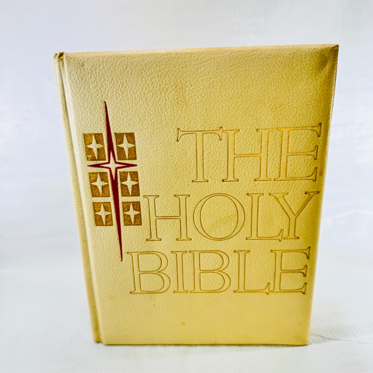 1961 Catholic Life Holy Bible front cover