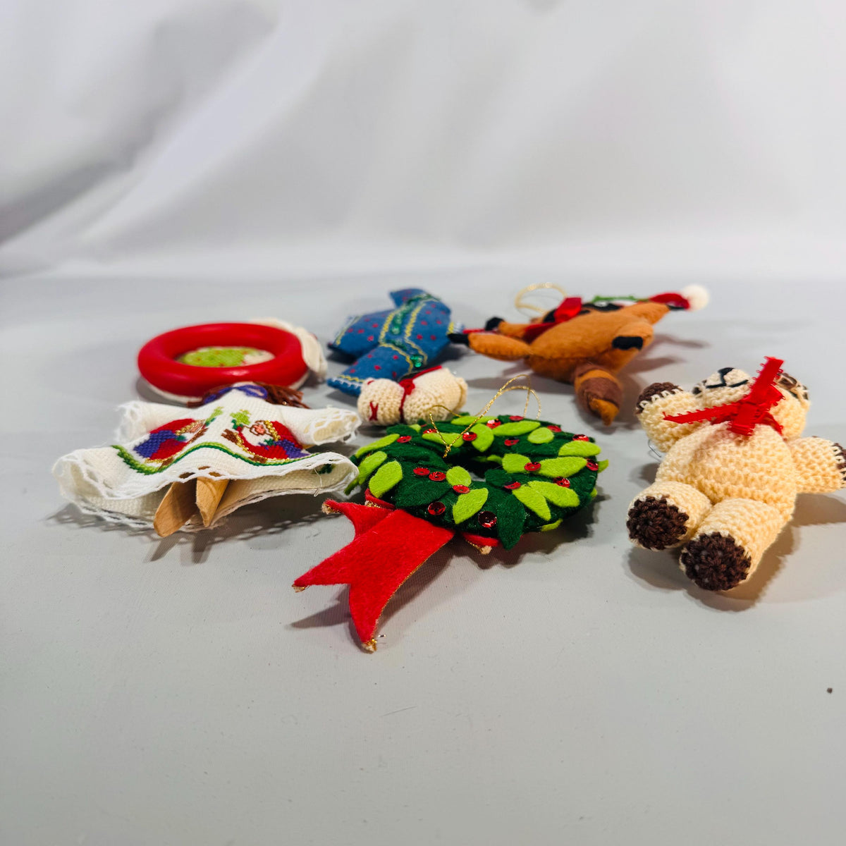Vintage Christmas Ornaments – Collectable Set of 7 Felt, Needlepoint & Crochet (5"–1") – Cozy Tree Decor Kitchy Charm Gift-Ready