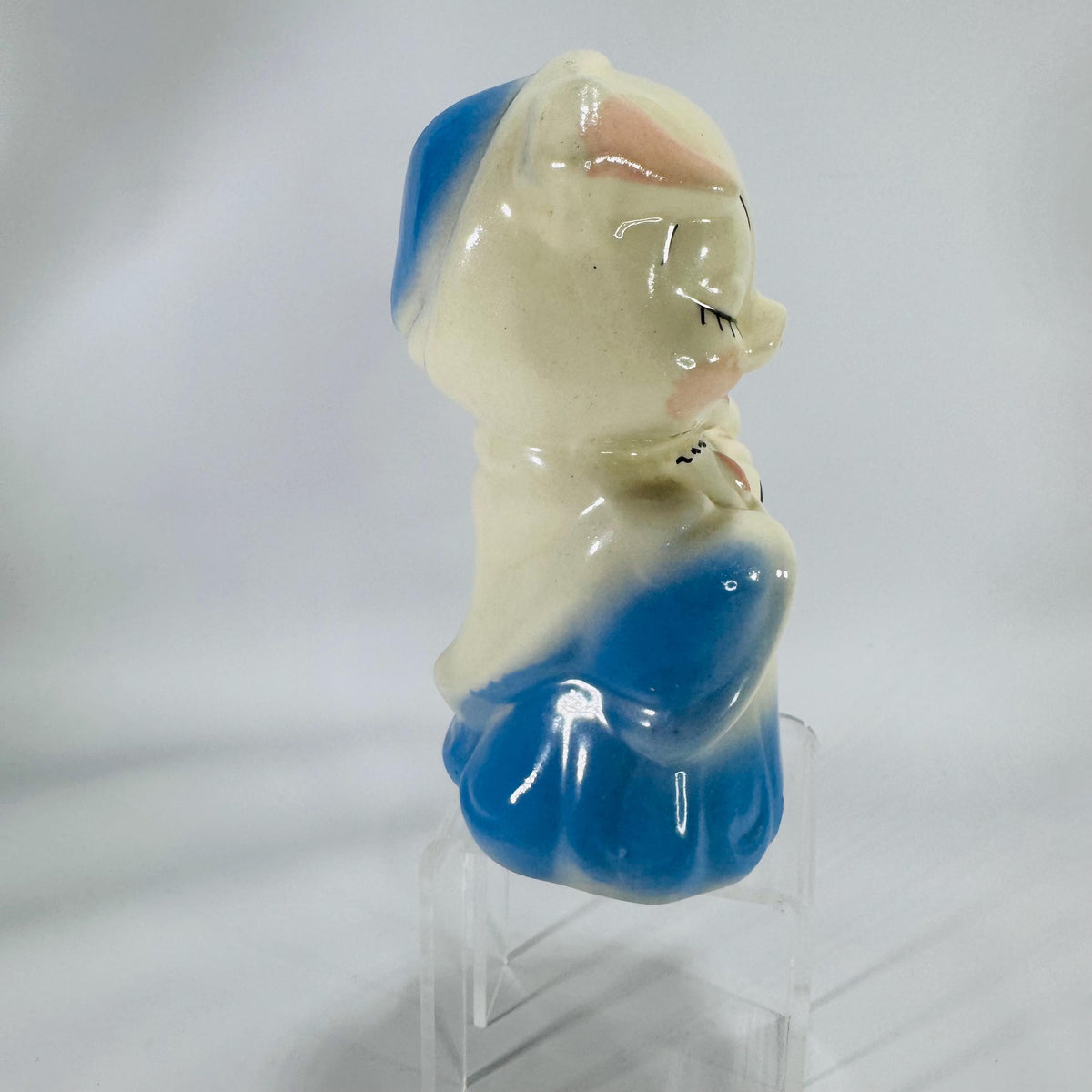 Vintage Ceramic Piggy Bank – Cream & Blue Piglet Coin Bank, Mid-Century Kitsch, 7″ Tall, Pig Lover Collectible