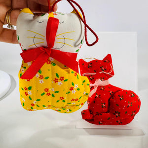 Handmade Floral Fabric Cat Ornaments – Retro Christmas Decor, Cat Lover Gift