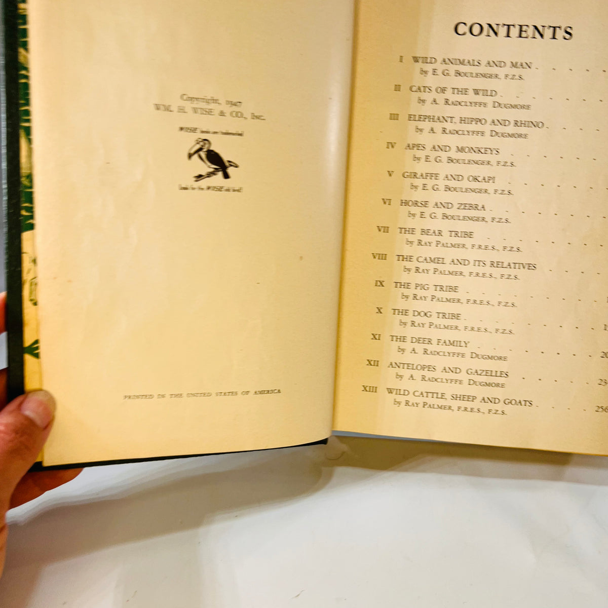Wildlife the World Over by 9 Distinguished World-Traveled Specialist 1947 Wise & Co.