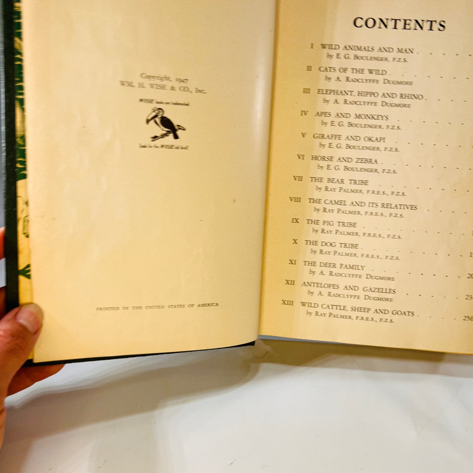 Wildlife the World Over by 9 Distinguished World-Traveled Specialist 1947 Wise & Co.