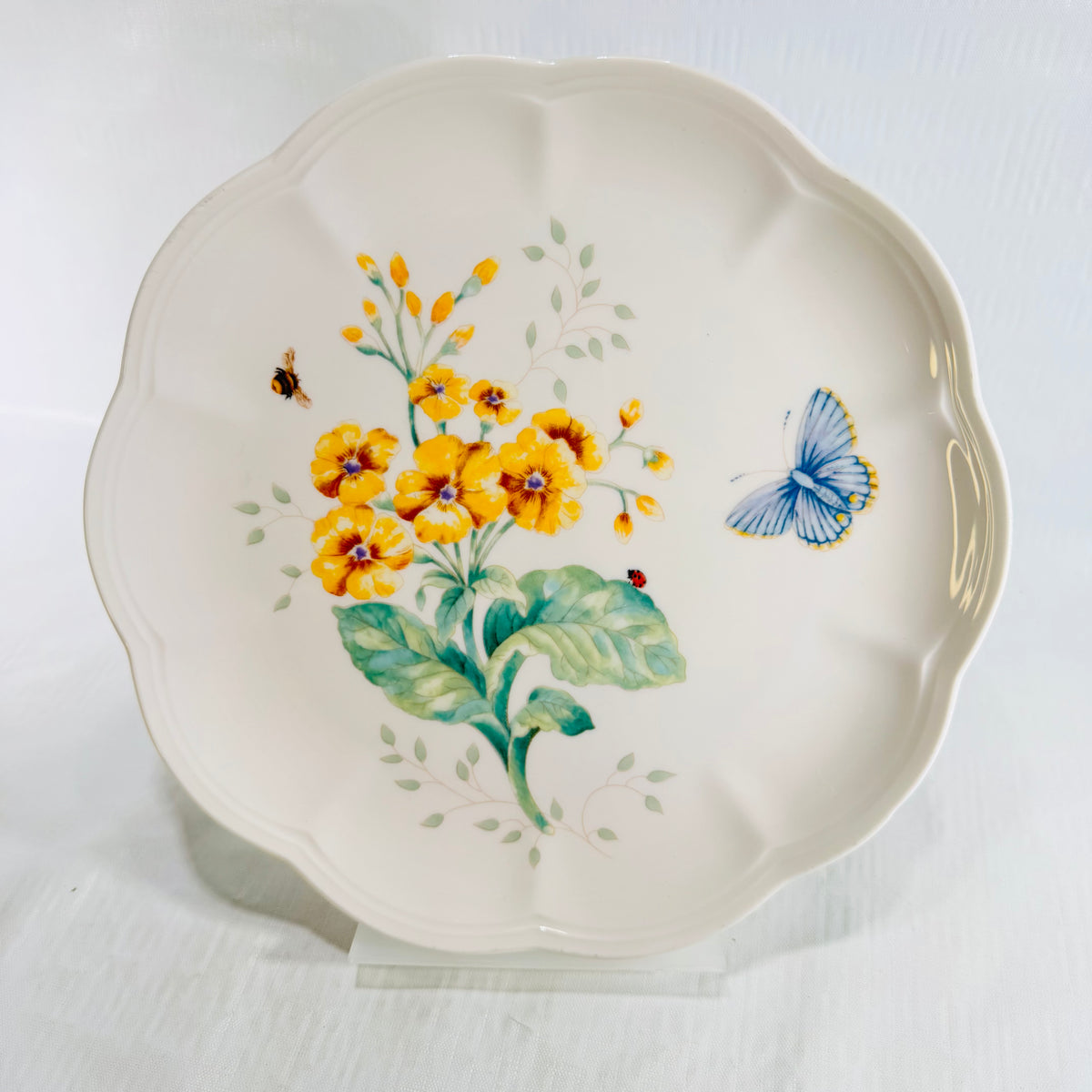 Lenox Butterfly Meadow Fritillary 9 inch accent plate with yellow blossoms, blue butterfly and ladybug
