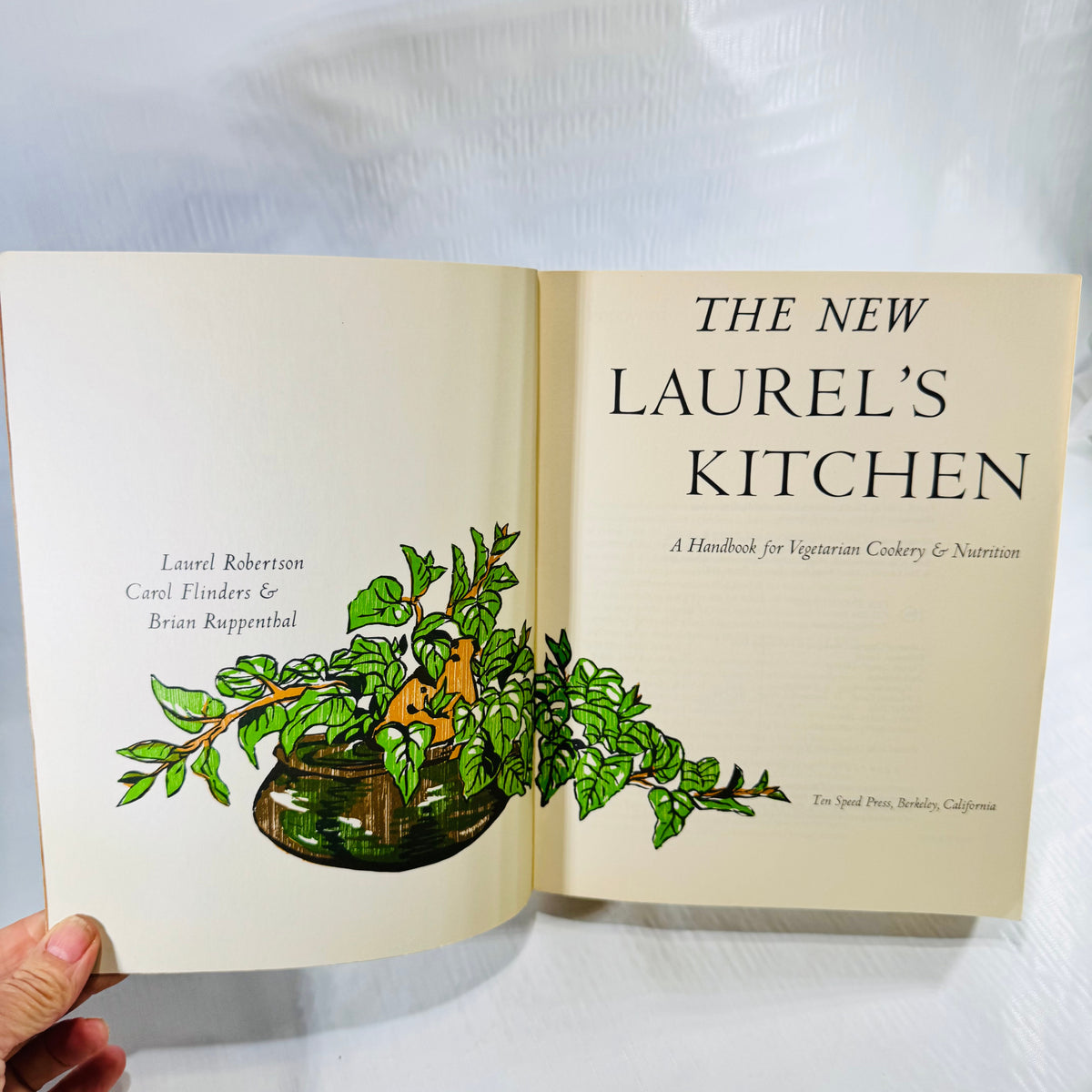 The New Laurel's Kitchen 1986 title page
