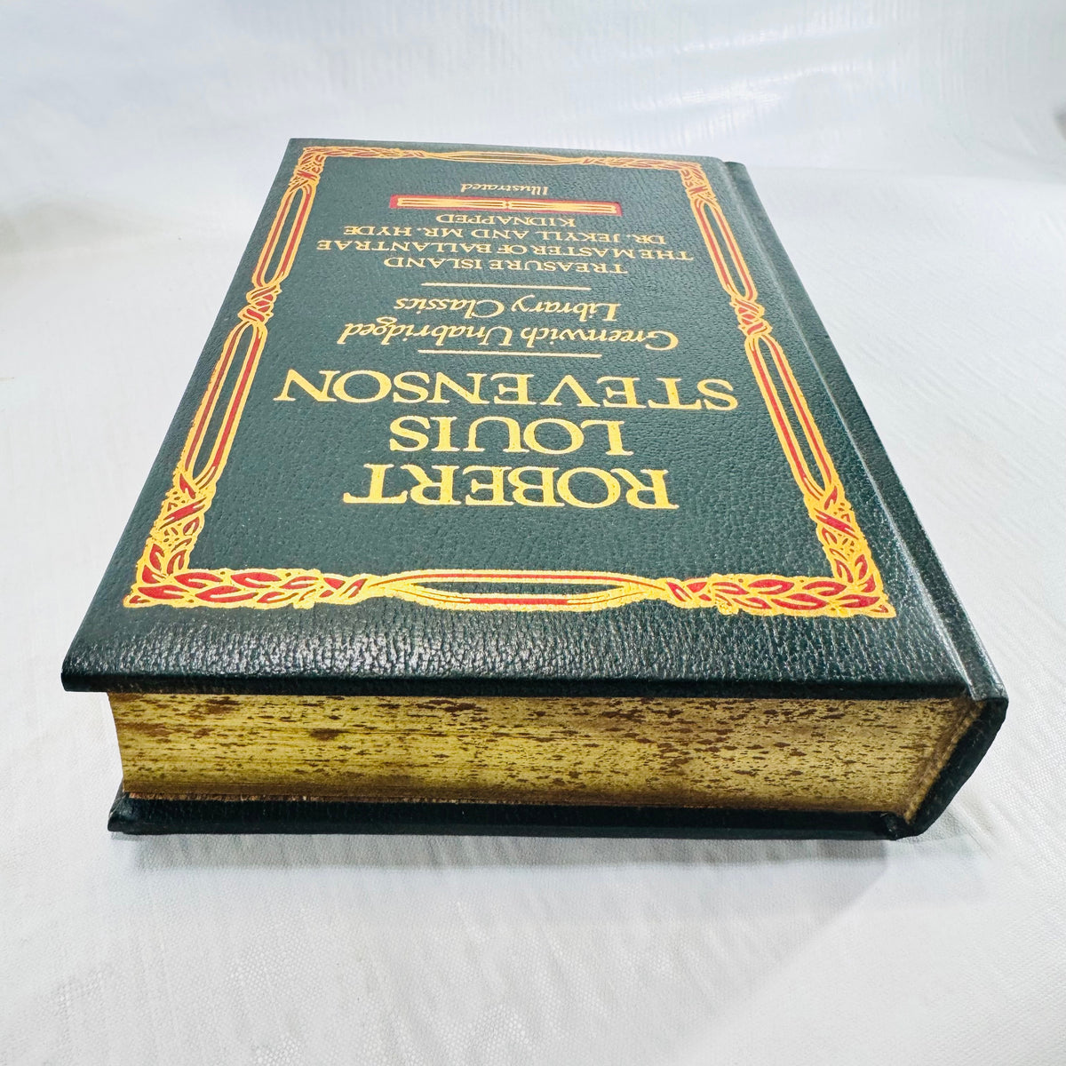 Robert Louis Stevenson Greenwich Unabridged Classics 1983 spotted page edges