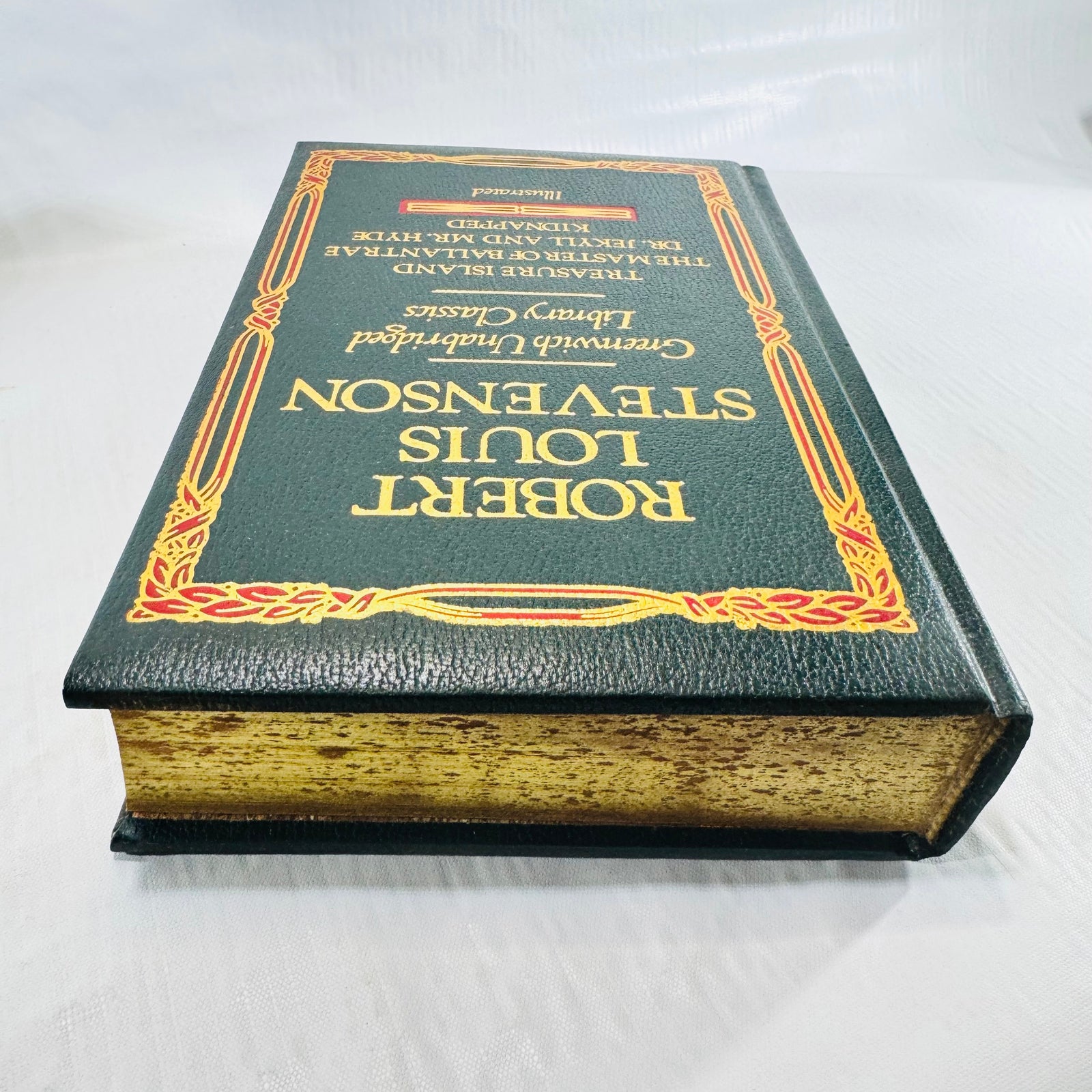 Robert Louis Stevenson Greenwich Unabridged Classics 1983 spotted page edges