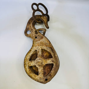 Antique Cast Iron Teardrop Barn Pulley Figure 8 Swivel Hook Marked Farm Decor