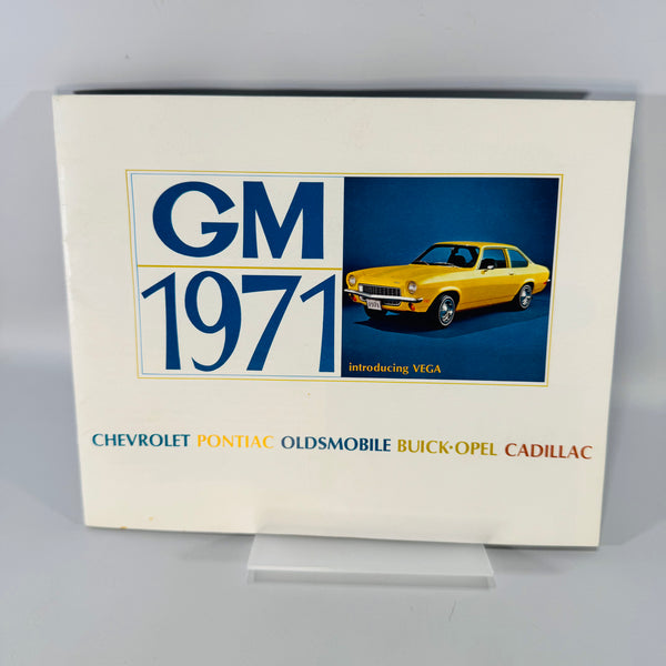 GM 1971 Passenger Cars | Vintage Auto Brochure - Reading Vintage