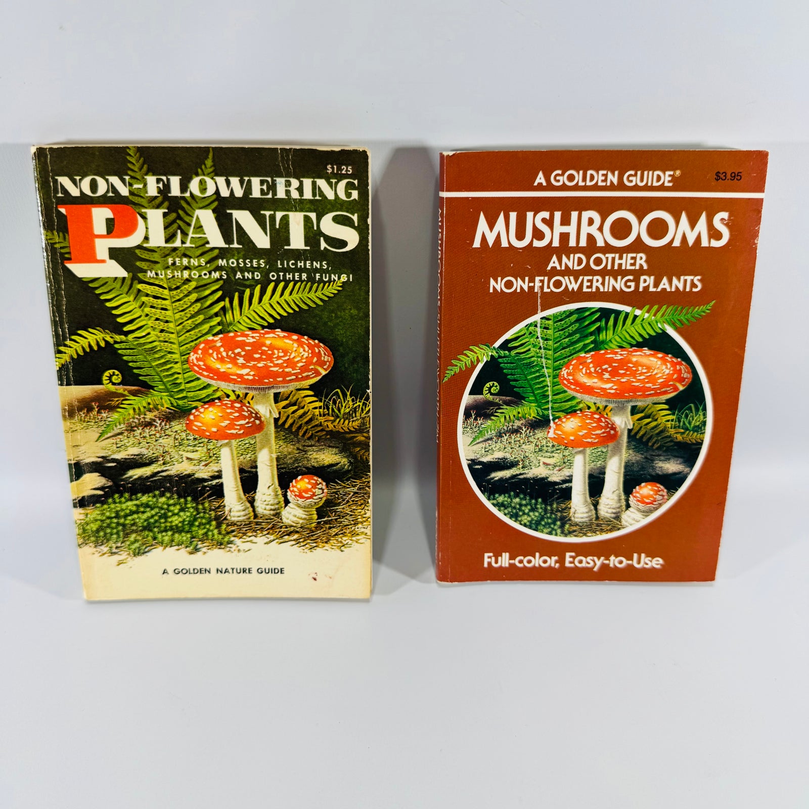 Non-Flowering Plants & Mushrooms and Other Non-Flowering Plants Floyd S. Shuttleworth & Herbert S. Zim | Golden Press | 1967 & 1987