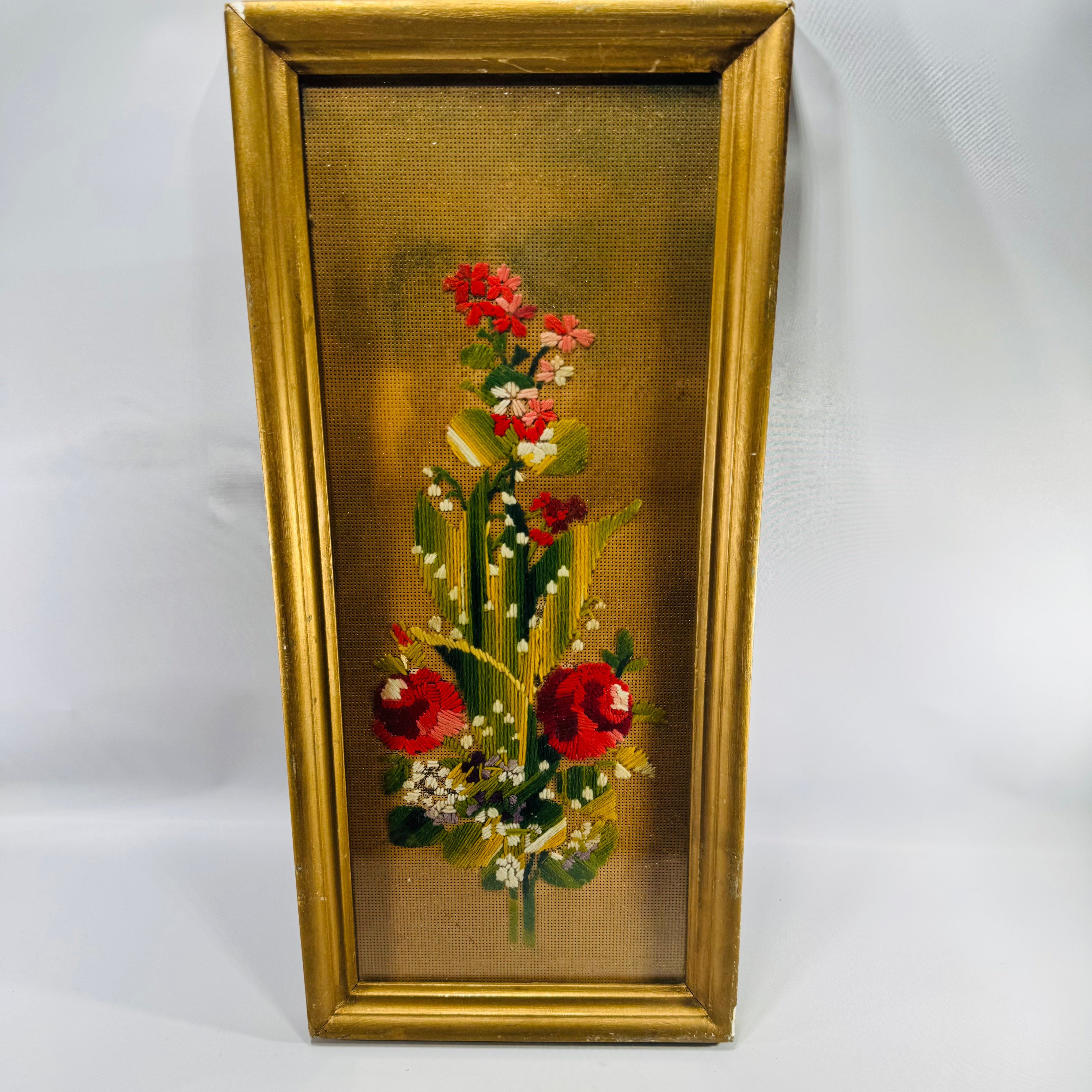 Vintage Punched Paper Embroidery Floral Wall Art - Reading  display picture 1
