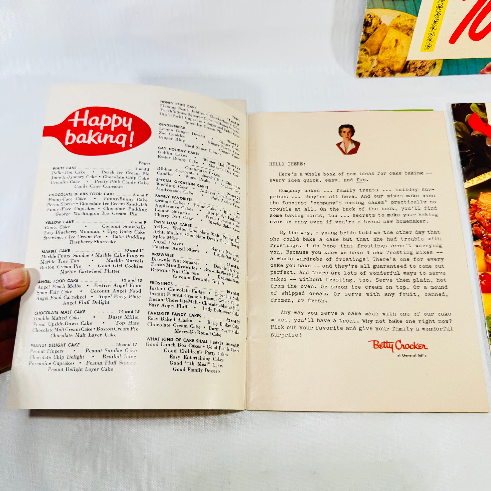 Five vintage recipe pamphlets, Borden's, Betty Crocker, Fleischmann's and more, front covers
