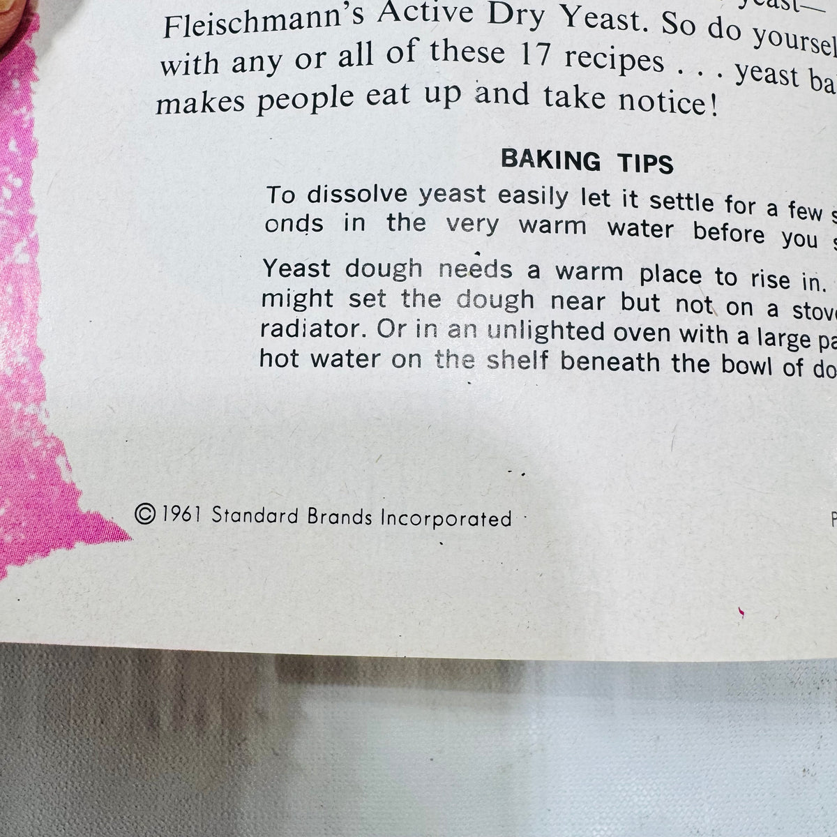 Fleischmann's Bake It Easy 1961 copyright and baking tips page