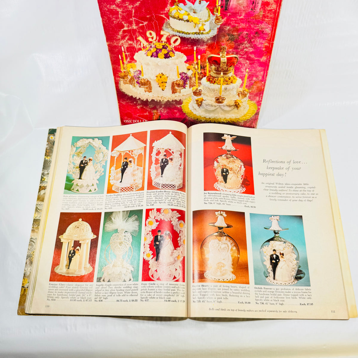 Vintage Wilton wedding cake toppers, pages 110 and 111