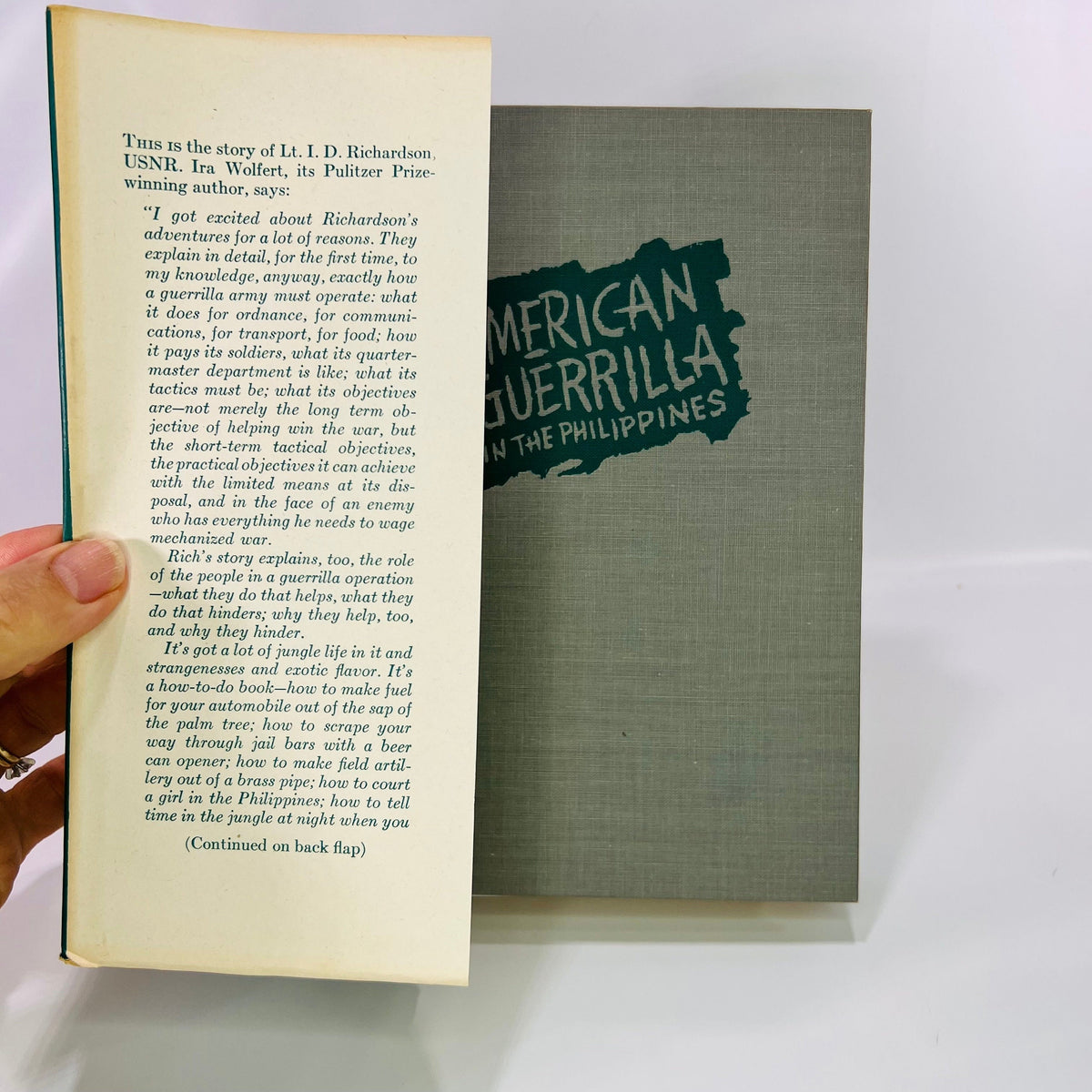 America Guerrilla in the Philippines by Ira Wolfert 1945 Simon & Schuster Vintage Book