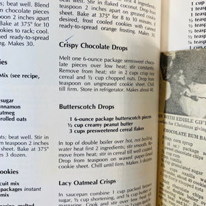 Homemade Cookies Cookbook by Better Homes & Gardens 1975  Vintage Cookbook