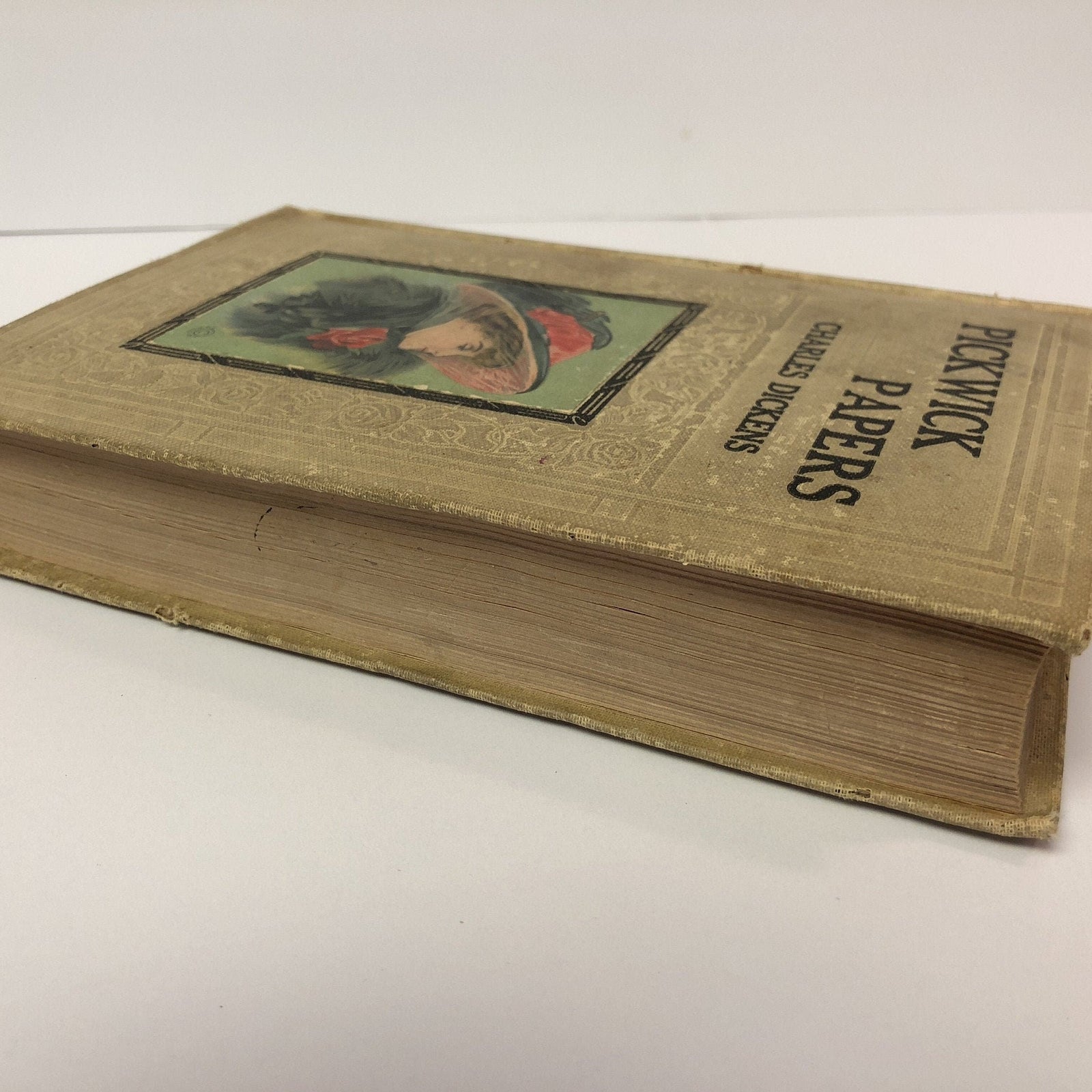 Pickwick Papers by Charles Dickens Published by Hearst and A Vintage Book Vintage Book