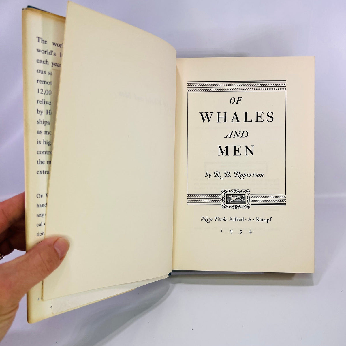 Of Whales and Men by R.B . Robertson 1954 Alfred A. Knopf Vintage Book