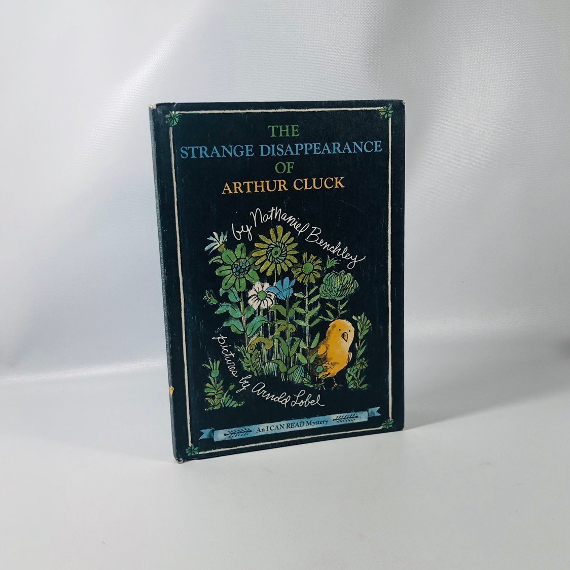 The Strange Disappearance of Arthur Cluck by Nathanial Benchley 1967 A Vintage I Can Read Mystery BookVintage Book