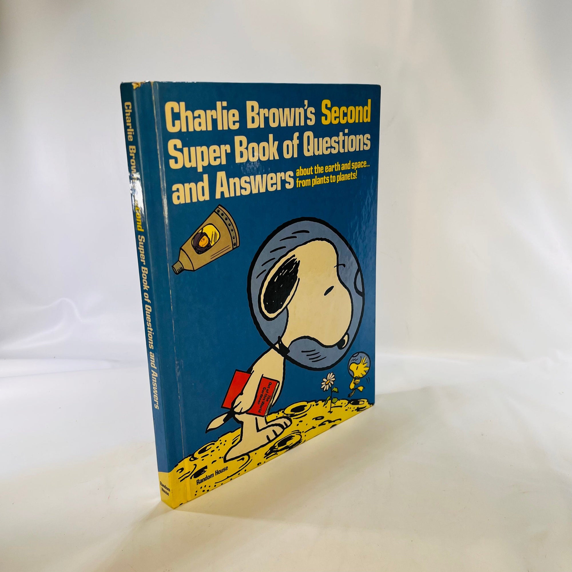 Charlie Brown's Second Super Book of Questions and Answers 1977 based on Charles M Schulz Characters  Random HouseVintage Book