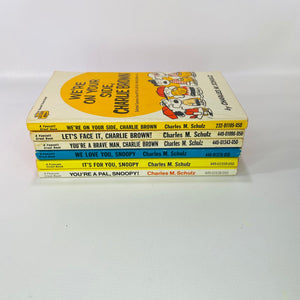 6 Cartoon Books featuring the Peanut's Gang by Charles M. Schulz Starring Charlie Brown SnoopyVintage Book