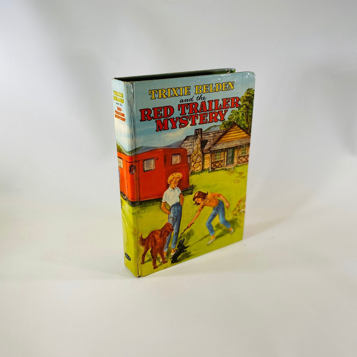 Trixie Belden and the Red Trailer Mystery by Julie Cambell 1950Vintage Book