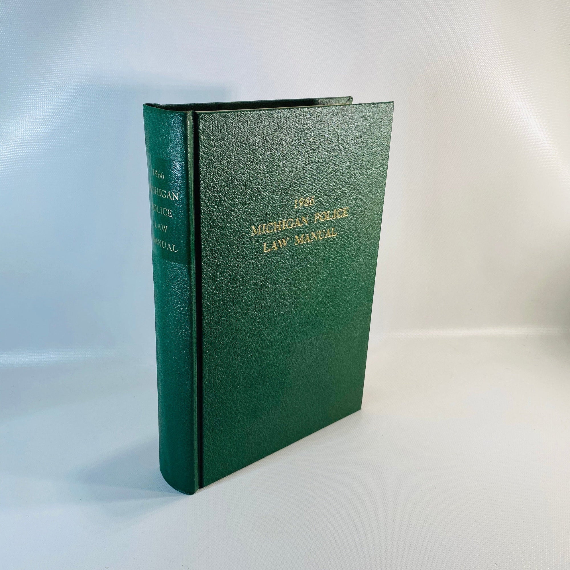 Michigan Police Law Manual Third Edition 1966