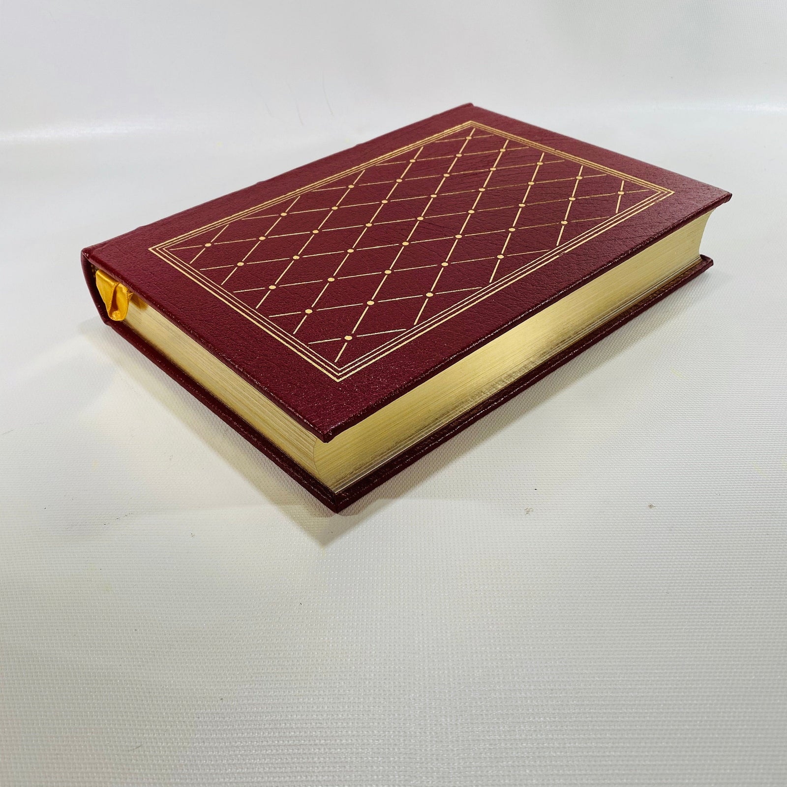 The Tales of Guy de Maupassant 1977 Vintage Classic Easton Press of the 100 Greatest Books Ever Written Collection Leather Bound Book