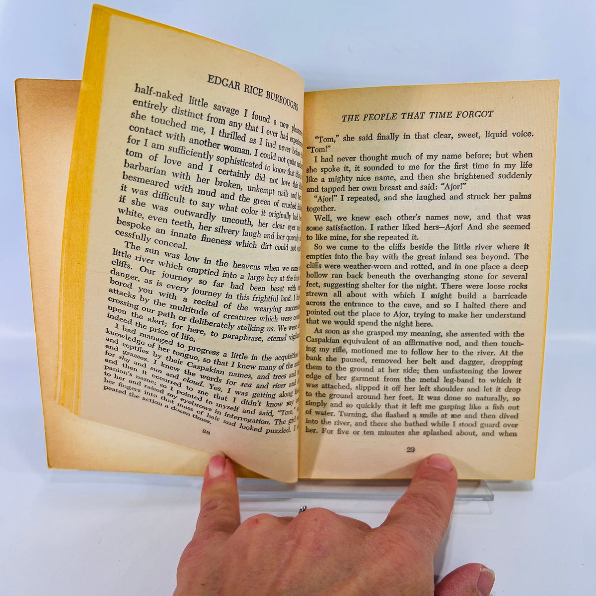 The People that Time Forgot by Edgar Rice Burroughs Ace Books Inc.F-220