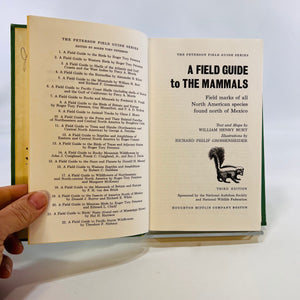 A Field Guide to the Mammals by William Burt 1976 Houghon Mifflin Company