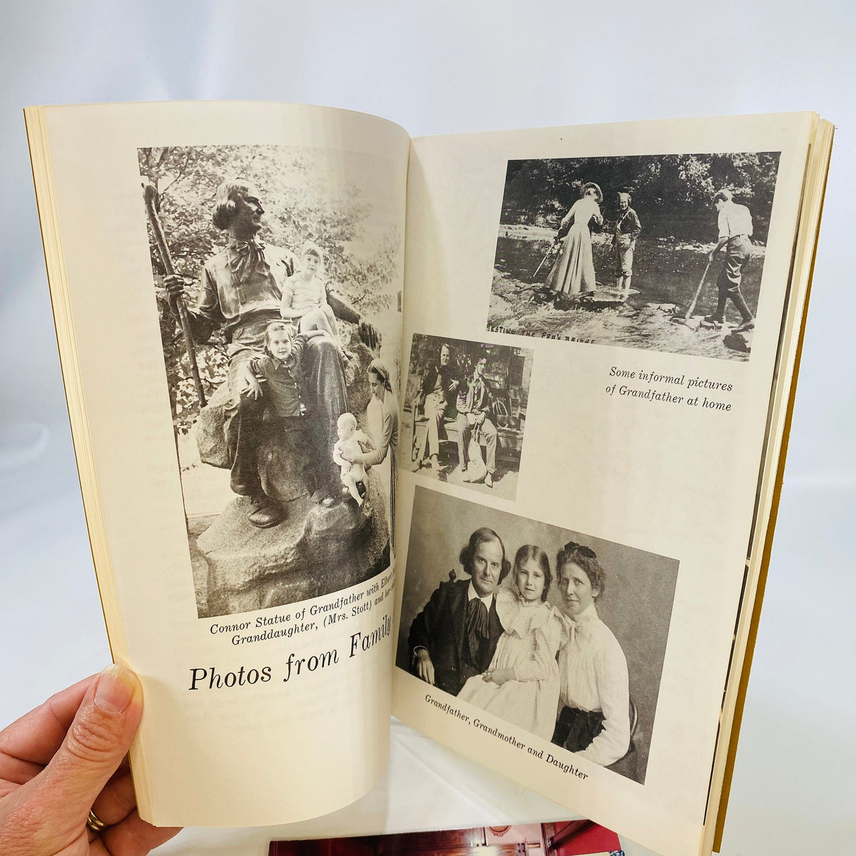 Rebel with Reverence Elbert Hubbard A Granddaughters Tribute by Mary Roelofs Stott 1984 Century House Americana Publishing