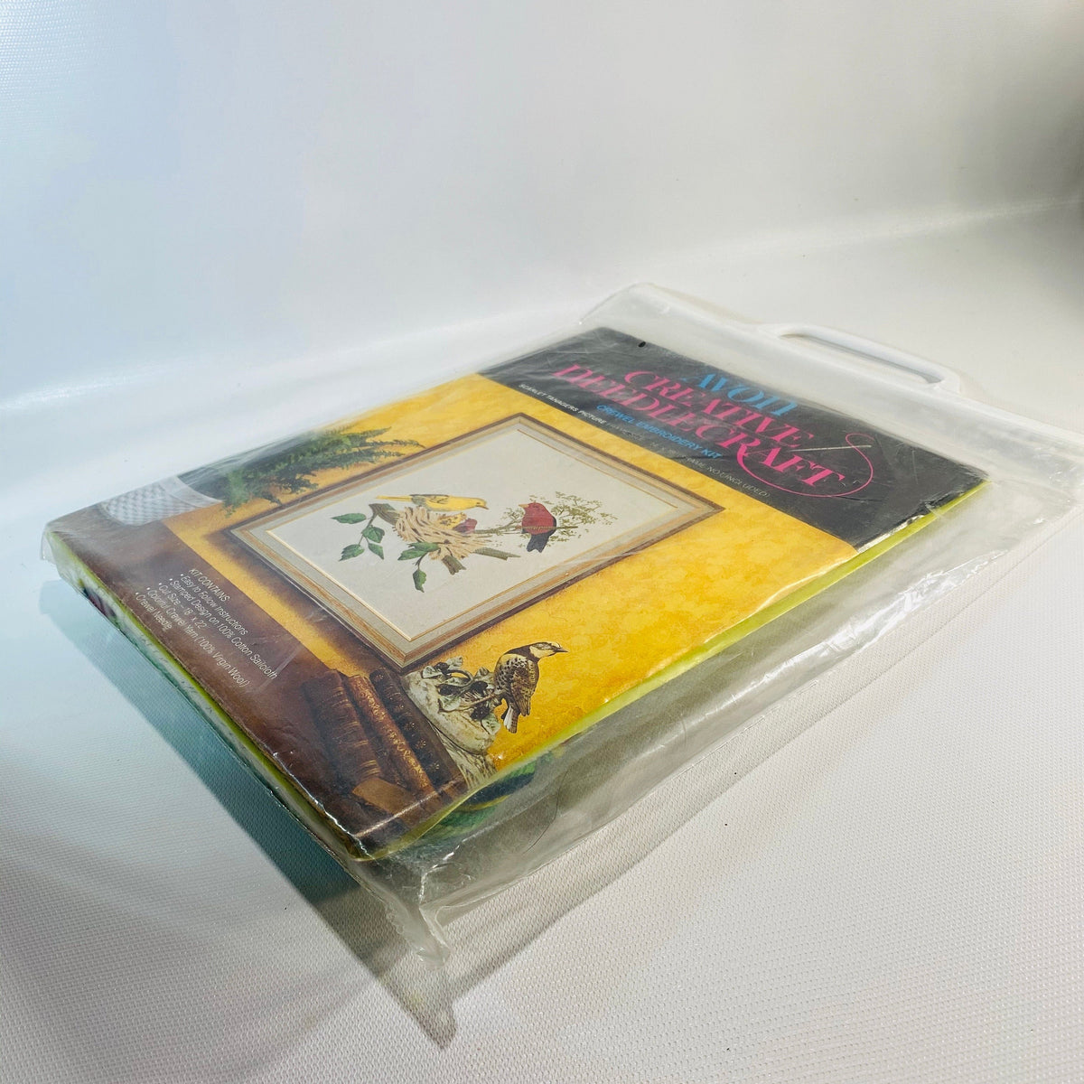 Avon Creative Needlecraft Crewel Embroidery Scarlet Tanagers Picture  Kit 1974