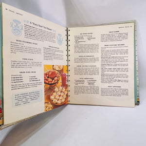 Betty Crocker's New Good and Easy Cookbook 1962 General Mills Inc Vintage Cookbook