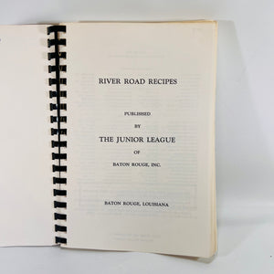 River Road Recipes Published by the Junior League of Baton Rouge, Inc 1983 Vintage Book