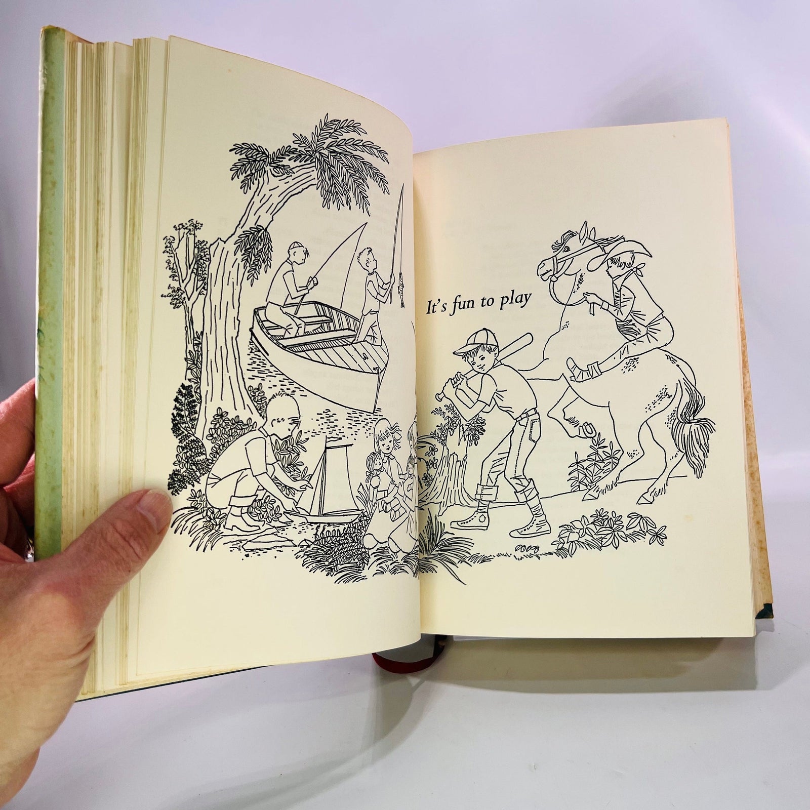 Favorite Poems Old  New selected by Helen Ferris 1957 Double Day  Co Vintage Book