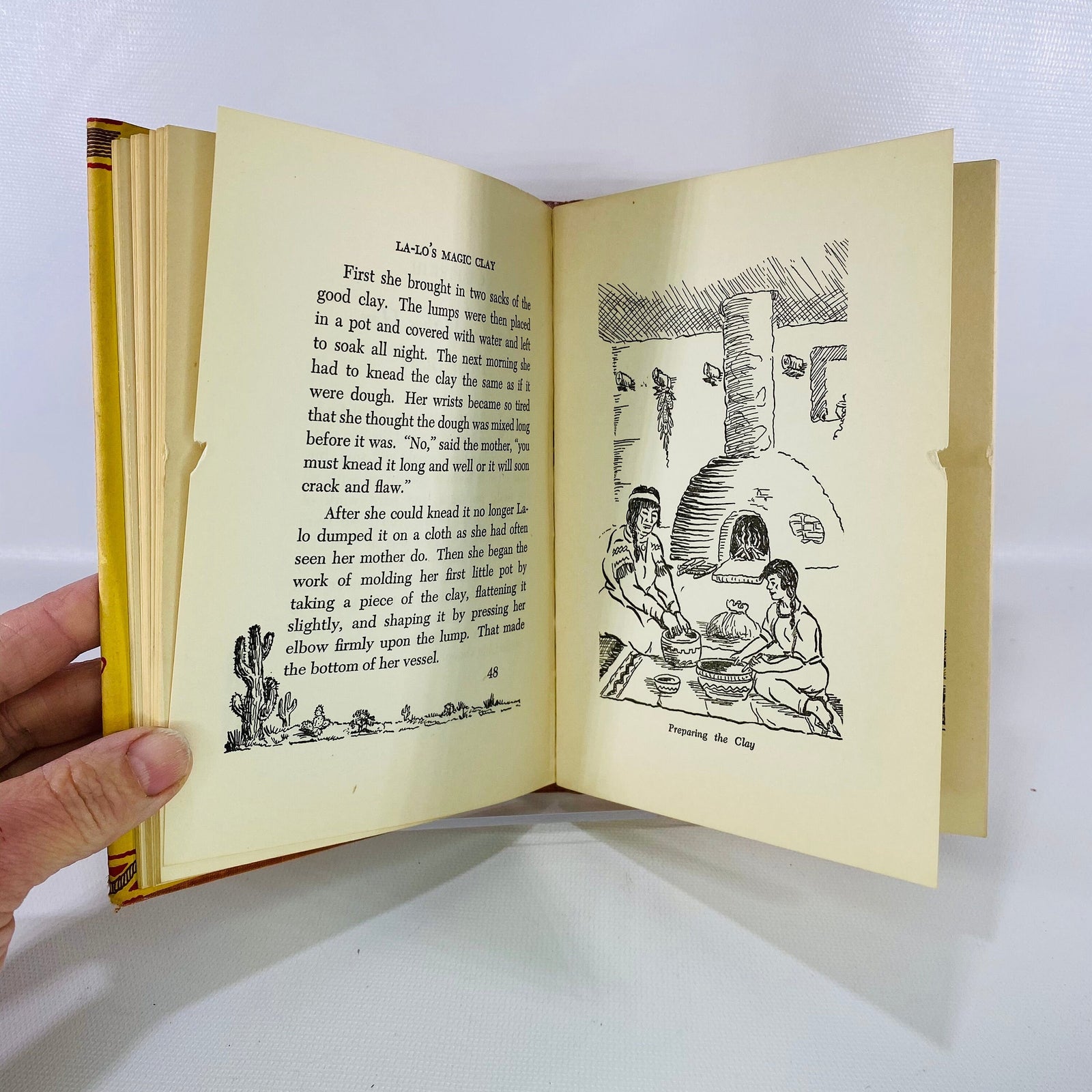 La-Lo's Magic Clay by Mary Hall Thompson First Edition 1946 Wartburg Press