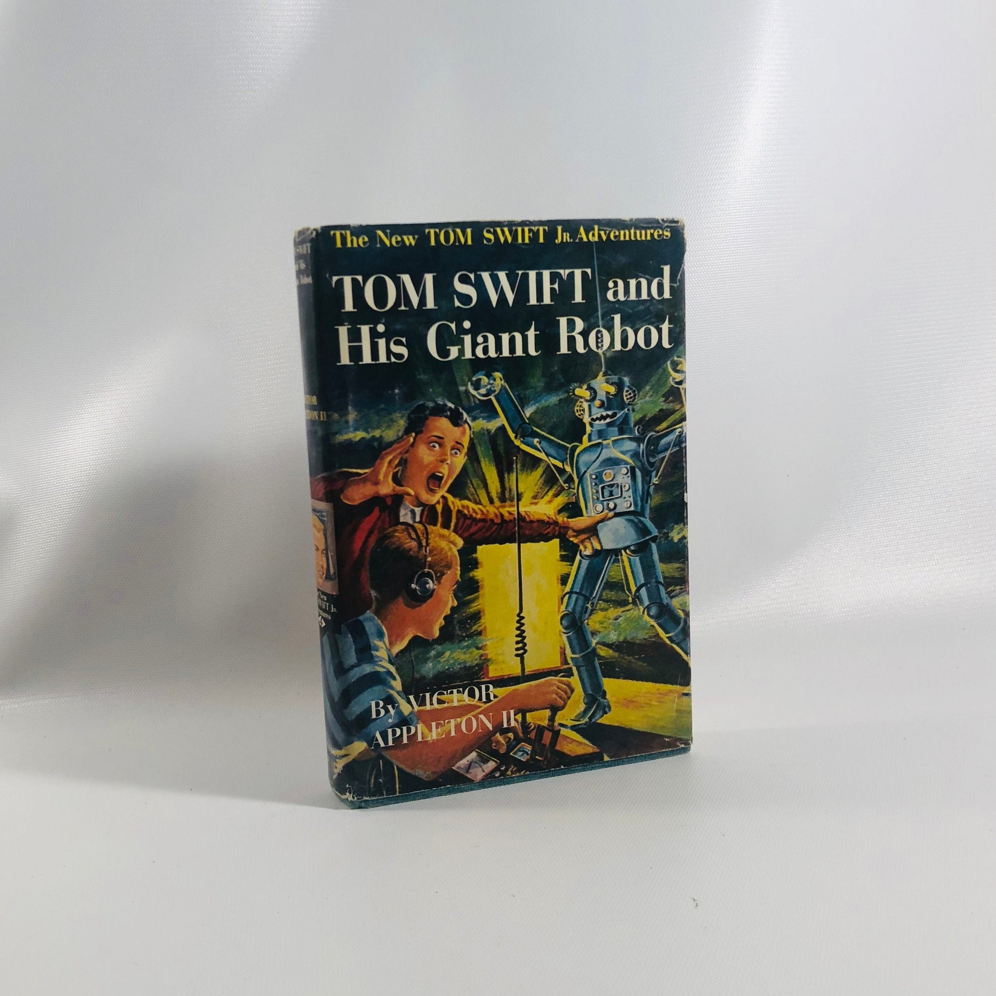 Tom Swift and His Giant Robot by Victor Appleton 1954 Book 4 in the Series of the New Tom Swift Jr. Adventures Vintage BookVintage Book