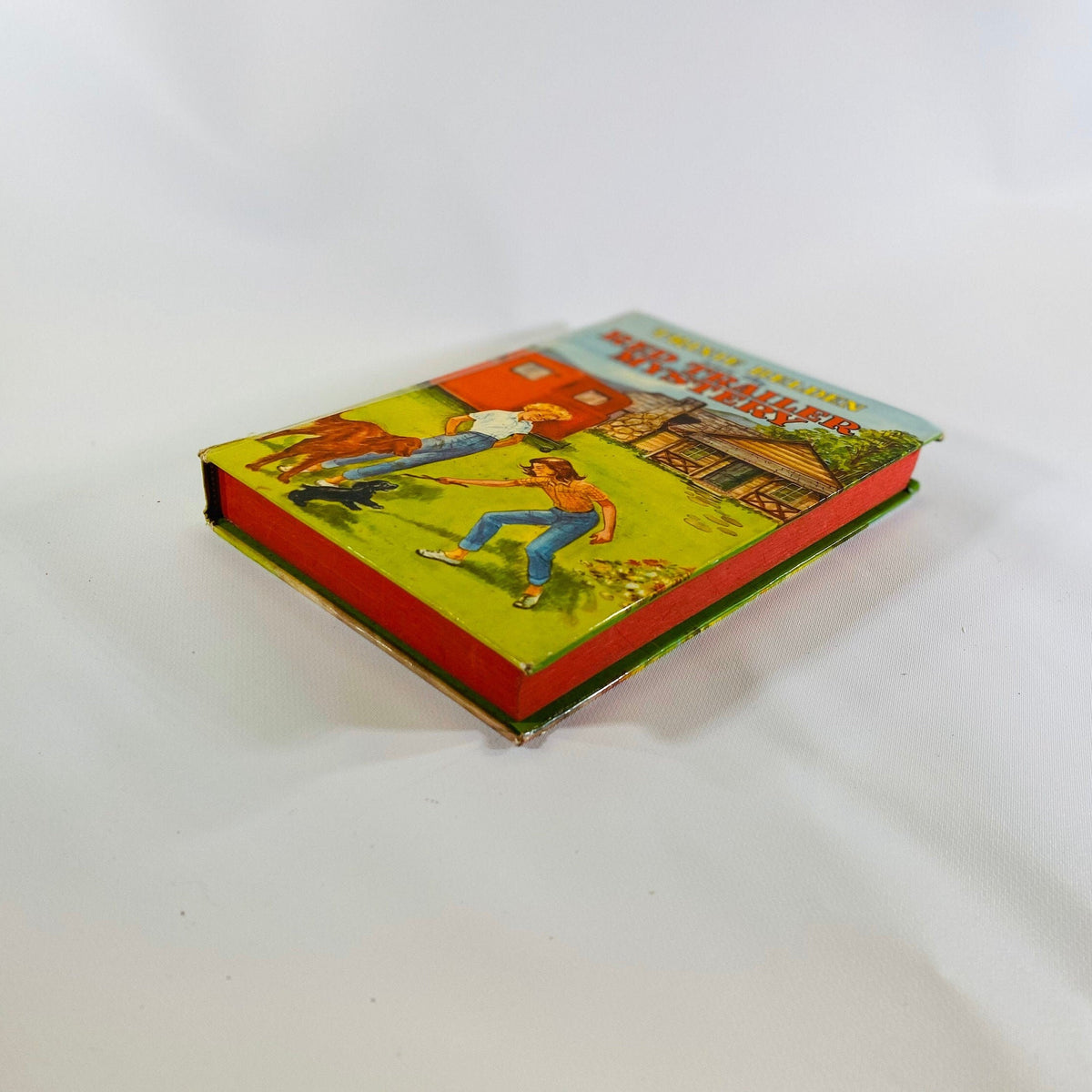 Trixie Belden and the Red Trailer Mystery by Julie Cambell 1950Vintage Book