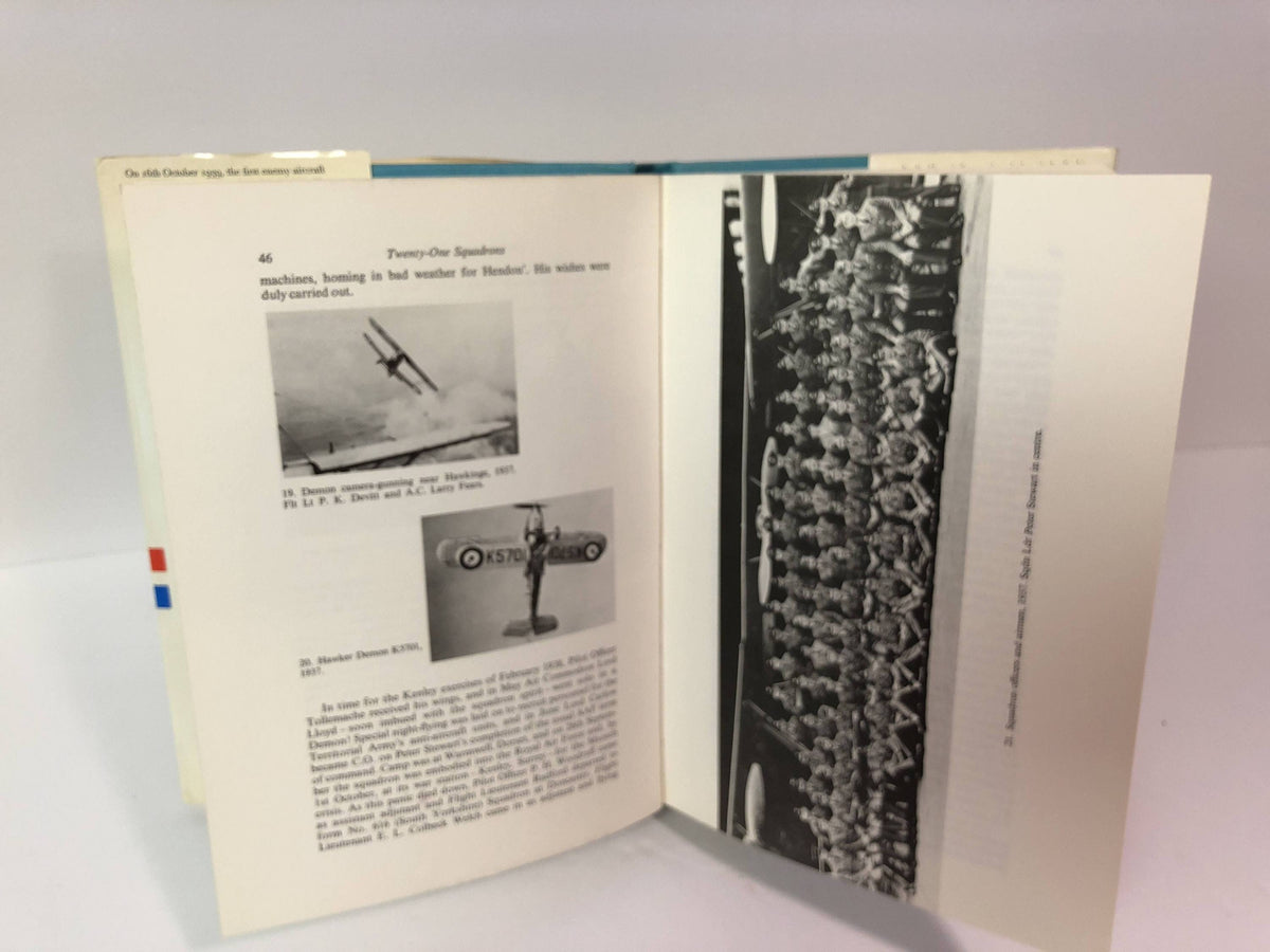 Twenty One Squadrons The Royal History of  Royal Aux. Air Force 1925-1957 By Leslie Hunt 1972 Vintage Book