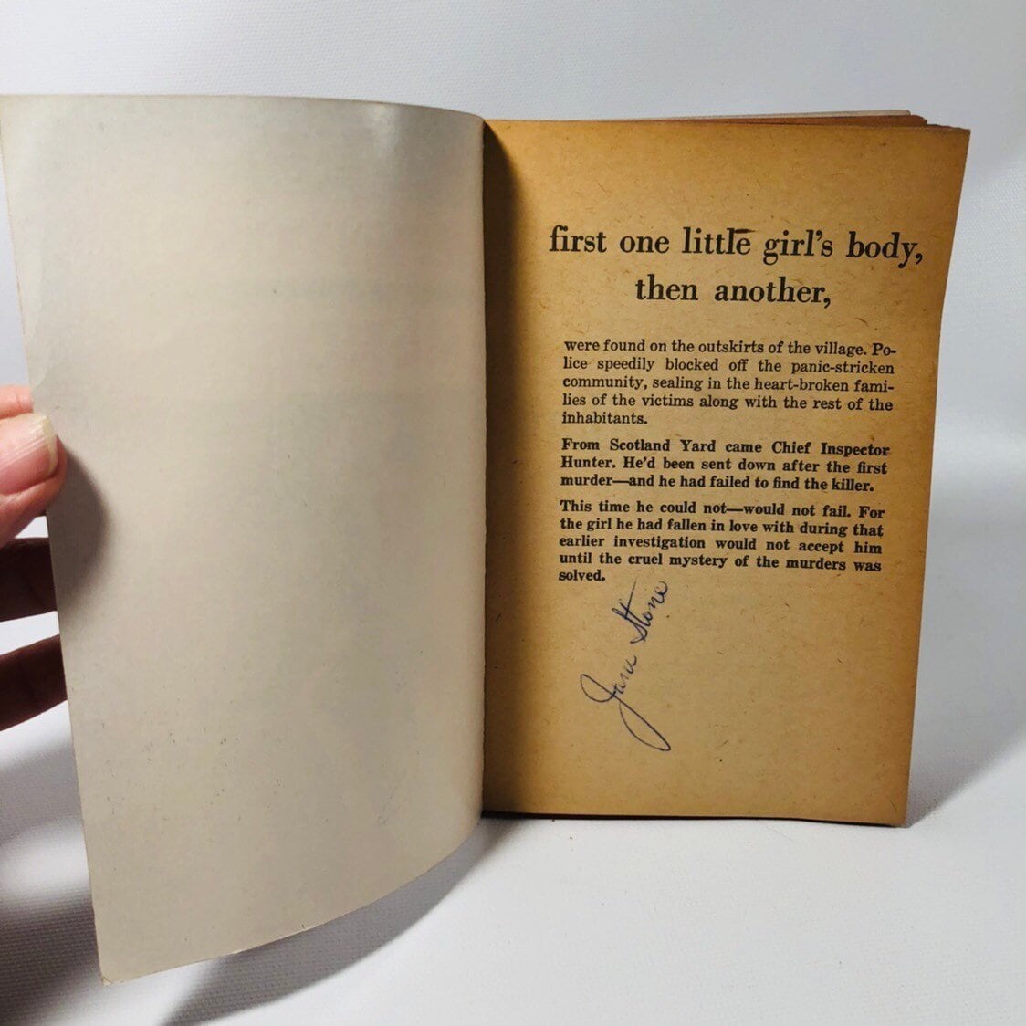 Vintage Paperback The Penny Cross Murders by Maurice Proctor 1951 Avon Book Number 594