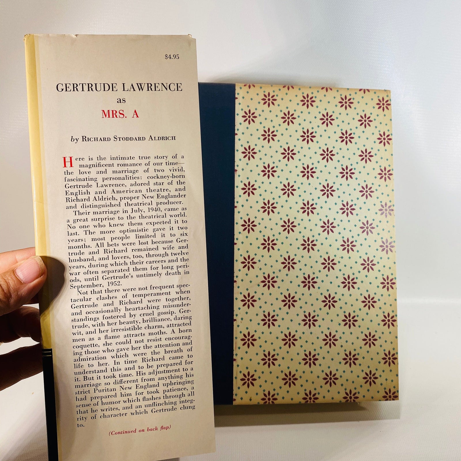 Jacket flap priced $4.95 beside the patterned boards, Gertrude Lawrence as Mrs. A 1954