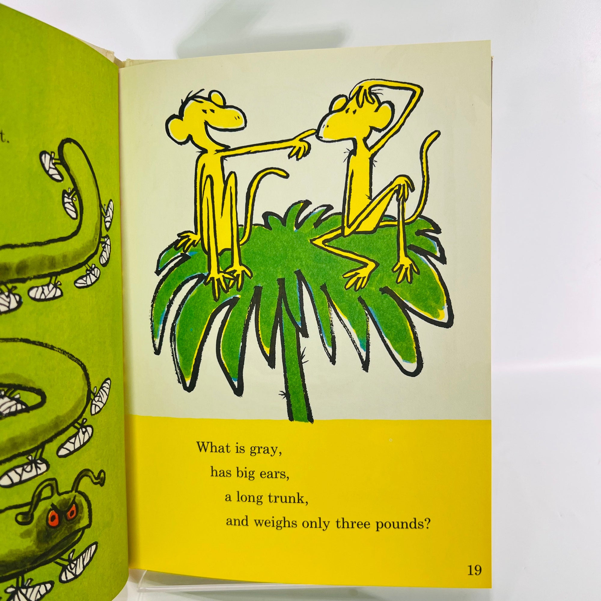 Bennett Cerf's book of Animal Riddles illustrated by Roy McKie 1964 I Can Read It Beginner Books Vintage Colorful Joke Book