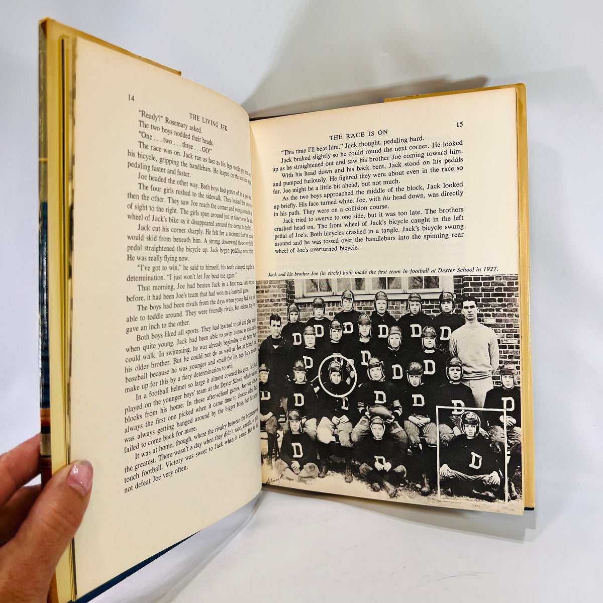The Living JFK by Robert N. Webb 1964 Grosset & Dunlop Vintage Book